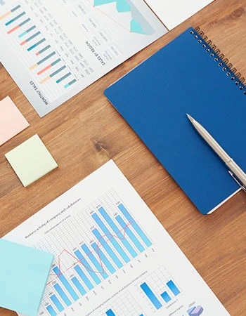 Suivi et ajustements stratégiques personnalisés